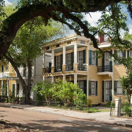 Hh Whitney House - A Bed & Breakfast On The Historic Esplanade New Orleans Bagian luar foto