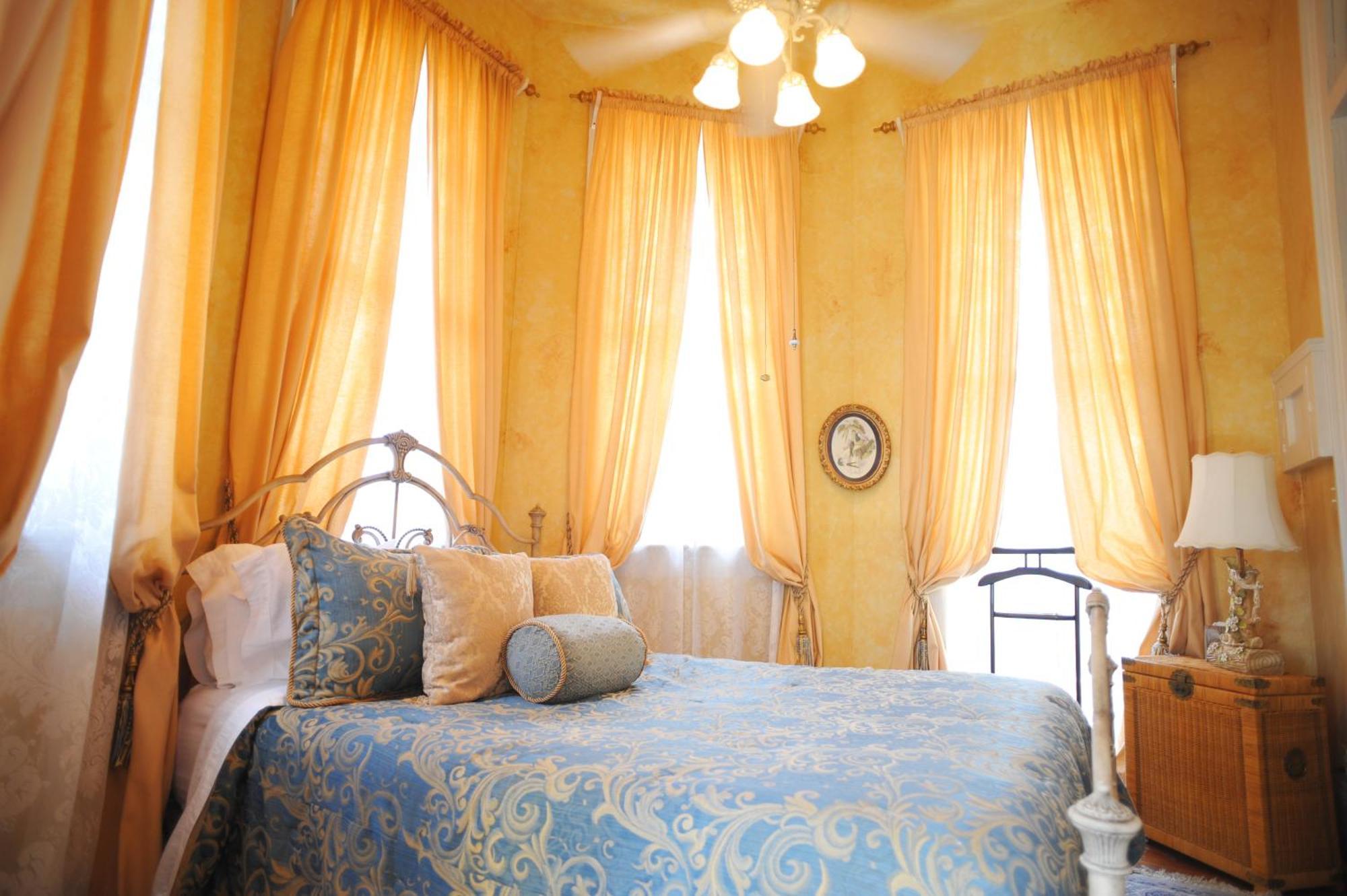 Hh Whitney House - A Bed & Breakfast On The Historic Esplanade New Orleans Bagian luar foto