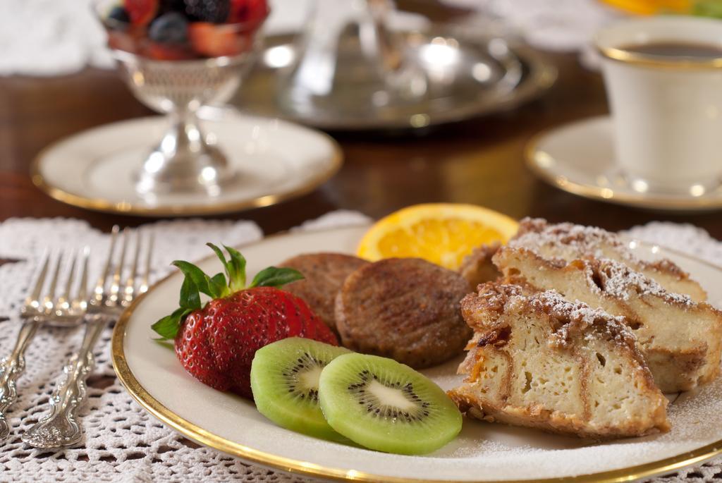 Hh Whitney House - A Bed & Breakfast On The Historic Esplanade New Orleans Bagian luar foto